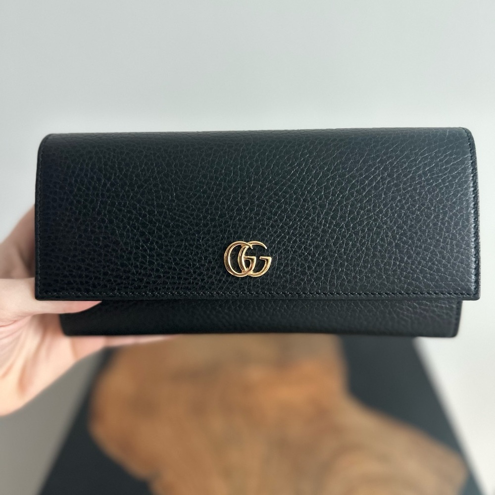 Gucci GG Marmont Leather Continental Wallet